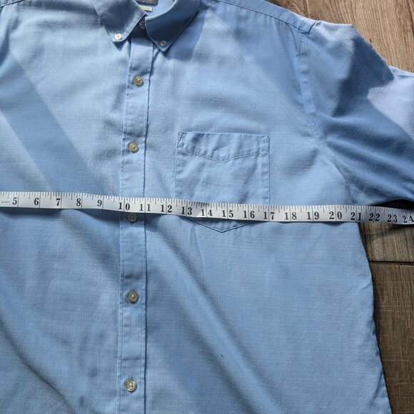 Van Heusen Classic Fit Blue Short Sleeve Button Down Shirt Men’s L 16-16.5 - Picture 5 of 5